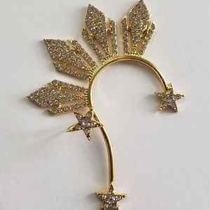 Catriona Gray(Miss Universe 2018) Ear Cuff